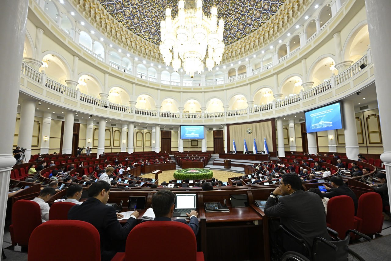 Депутаты одобрили проект конституционного закона, определяющего механизмы работы Администрации президента 16:38 / 04.08.2026 16:38 / 04.08.2026 Депутаты одобрили проект конституционного закона, определяющего механизмы работы Администрации президента