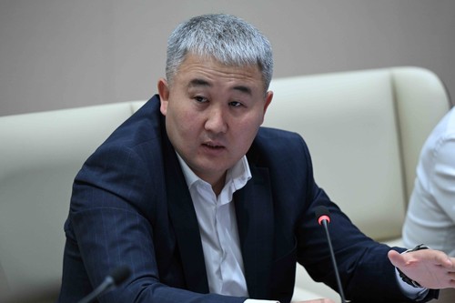 Хотим мы или нет, часть автомобилей в Кыргызстане должна электрифицироваться в ближайшие годы, - замминистра энергетики