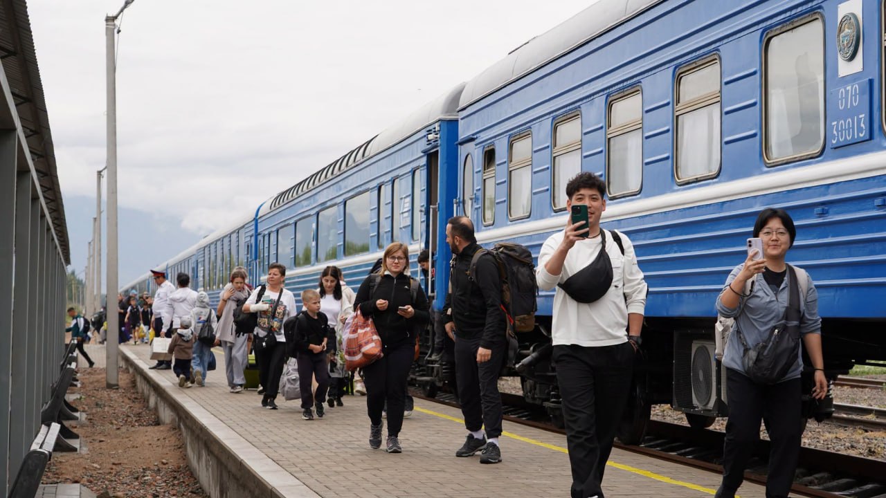Поезд на Иссык-Куль запустили на все лето. Что изменилось для пассажиров