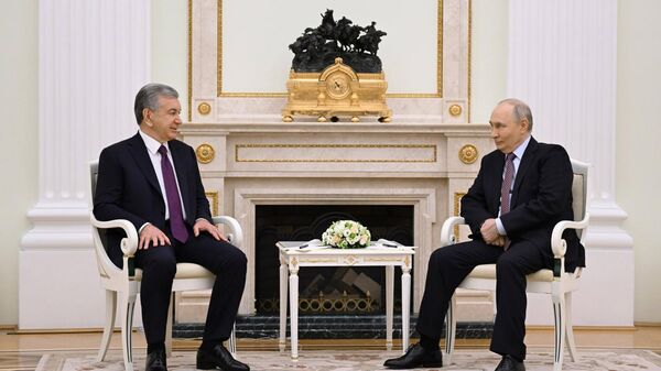 Владимир Путин и Шавкат Мирзиёев обсудили развитие отношений и значение общей Победы