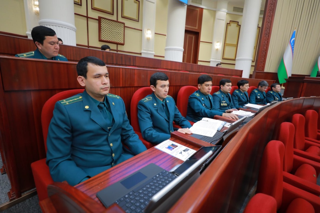 Новые законы обяжут банки возвращать украденные хакерами деньги