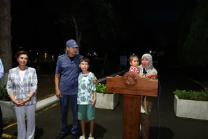 В Ташкенте наградили мужчин, спасших тонувшего в канале 13-летнего подростка. Видео