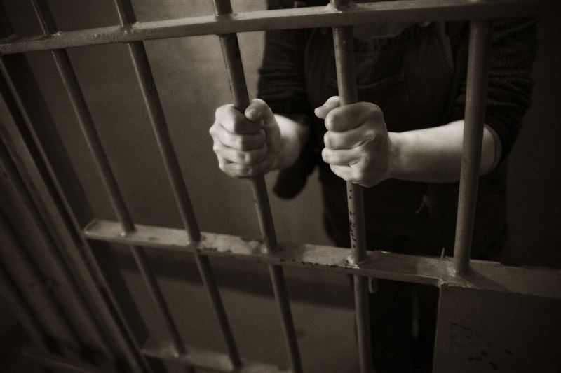 В Бишкеке участников конфликта в кафе задержали за мелкое хулиганство