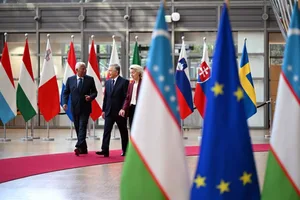 СМИ: Миграционные хабы ЕС могут появиться в Узбекистане и Казахстане