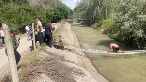 В Кашкадарье спасли упавшего в канал мужчину