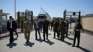 Таджикистан и Узбекистан договорились о цифровизации таможенных процедур на КПП "Фотехобод — Ойбек"
