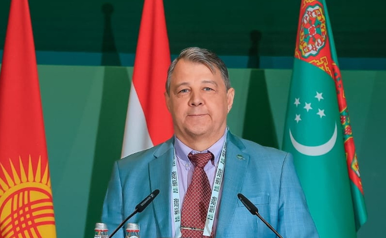 Владимир Гребнев: Волны жары становятся общей угрозой для людей, животных и экосистем