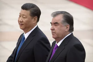 ГЛАВНОЕ ЗА НЕДЕЛЮ: Миллиарды из Китая, замороженные пенсии и контроль электронных кошельков