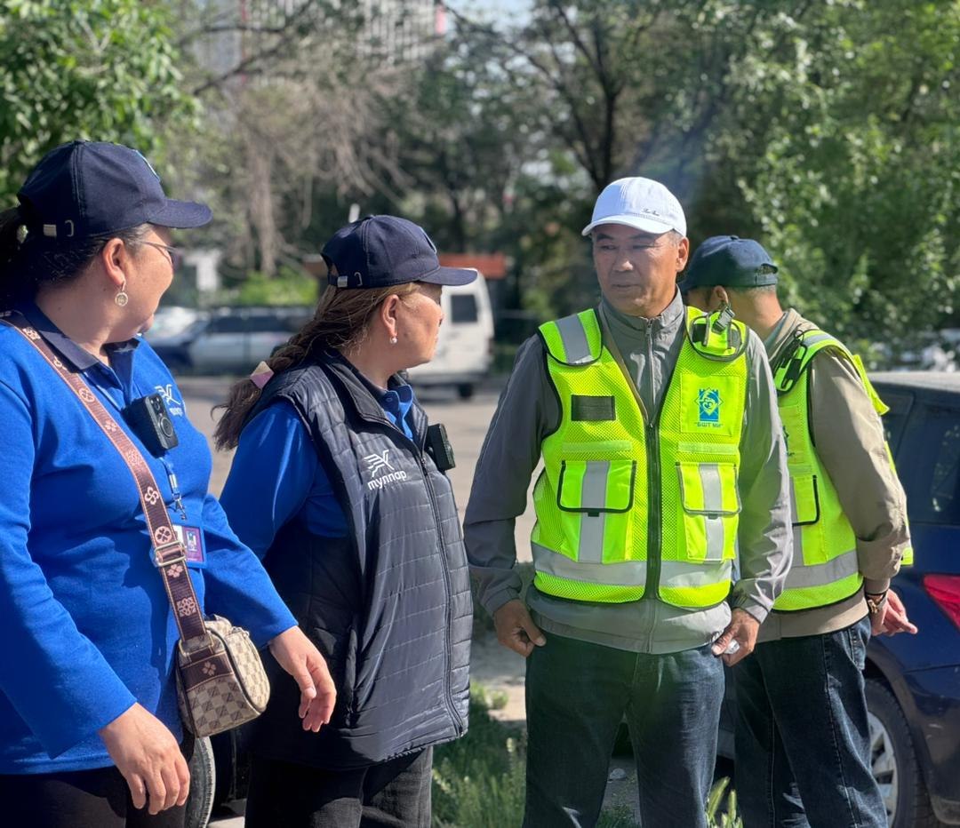 В Бишкеке оштрафованы около 400 пассажиров за неоплату проезда в автобусах