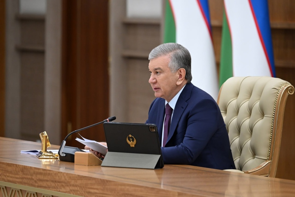 "Изменить подход к инвестициям". Мирзиёев подвел итоги международного форума в Ташкенте