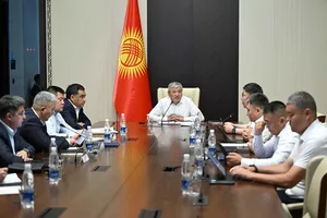 В Кабмине обсудили диверсификацию импорта ГСМ в Кыргызстан