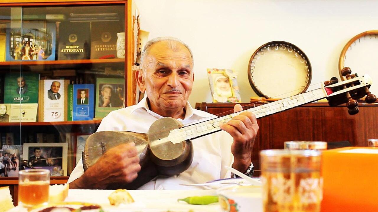К 80-летию мастера мугама Вамига Мамедалиева: Когда тар звучит как судьба