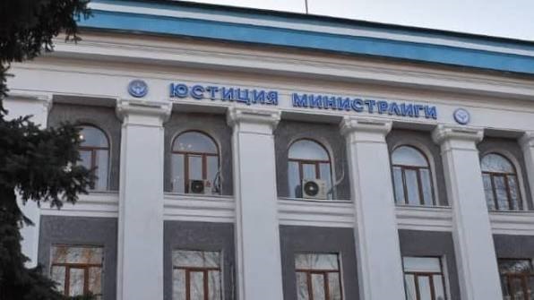 Передачу земель в аренду на 49 лет прокомментировал министр юстиции КР