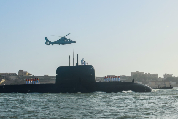 Hangor всплыл в Карачи. Китайская подлодка, пакистанский ВМФ, индийский страх