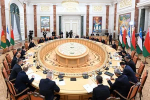 Узбекистан и Беларусь договорились довести товарооборот до 2 миллиардов долларов