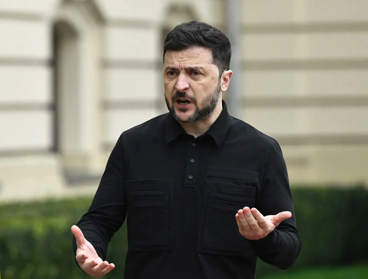 Зеленский: Вывод ВСУ из Донбасса станет стратегическим проигрышем для Украины