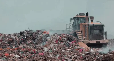 Власти назвали основные причины пожаров на мусорных полигонах